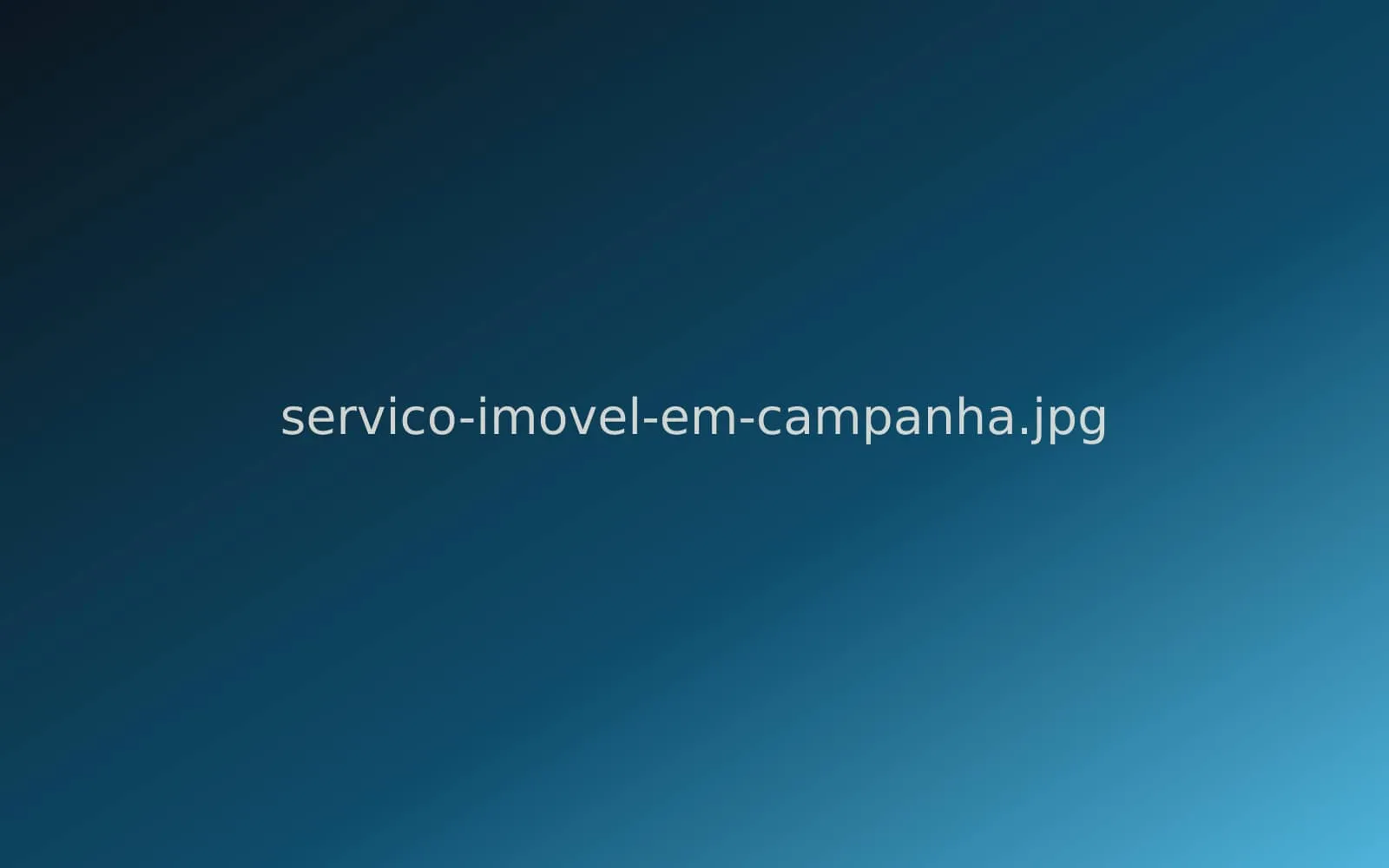 Imóvel fotografado de cima e de frente para anúncio